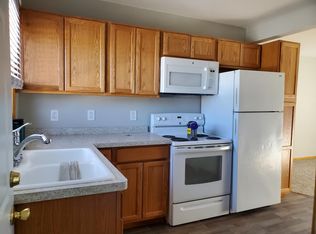 2038 4th St NW #1, Minot, ND 58703