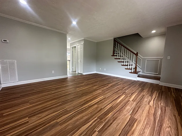315 Bonita Pkwy — Photo 2