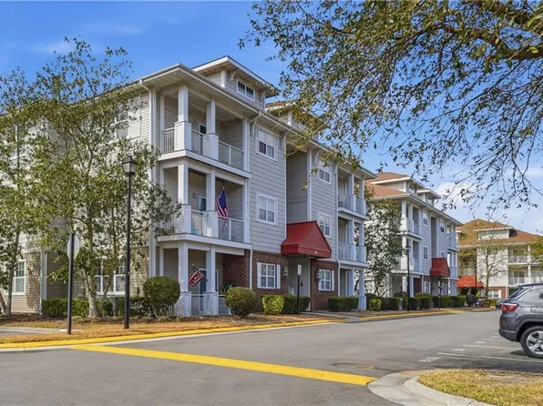 5201 Nuthall Dr Unit 301, Virginia Beach, VA 23455