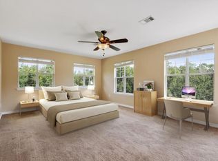 2817 Hickory Ln, Ocean Springs, MS 39564