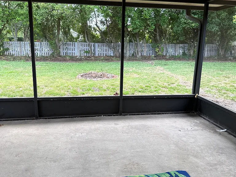 89 Dolphin Blvd E — Photo 14