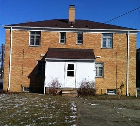 3rd image of 25650-25660 Lake Shore Blvd