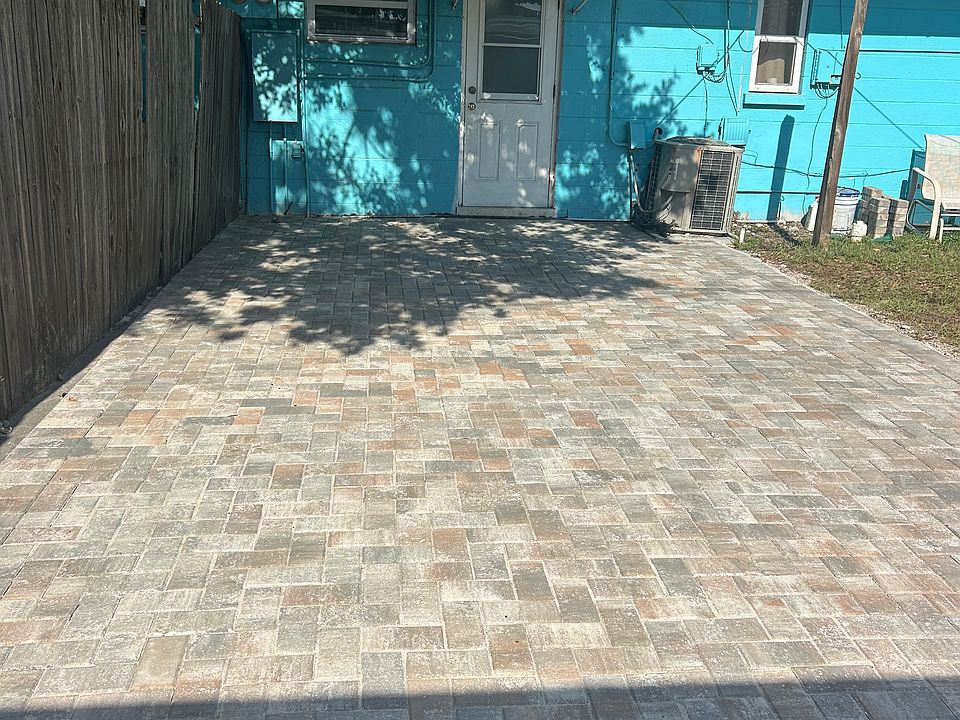 1st image of 3722 Umatillo Ave #3722