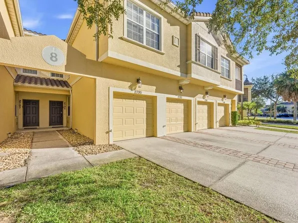 2795 Oakwater Dr, Kissimmee, FL 34747