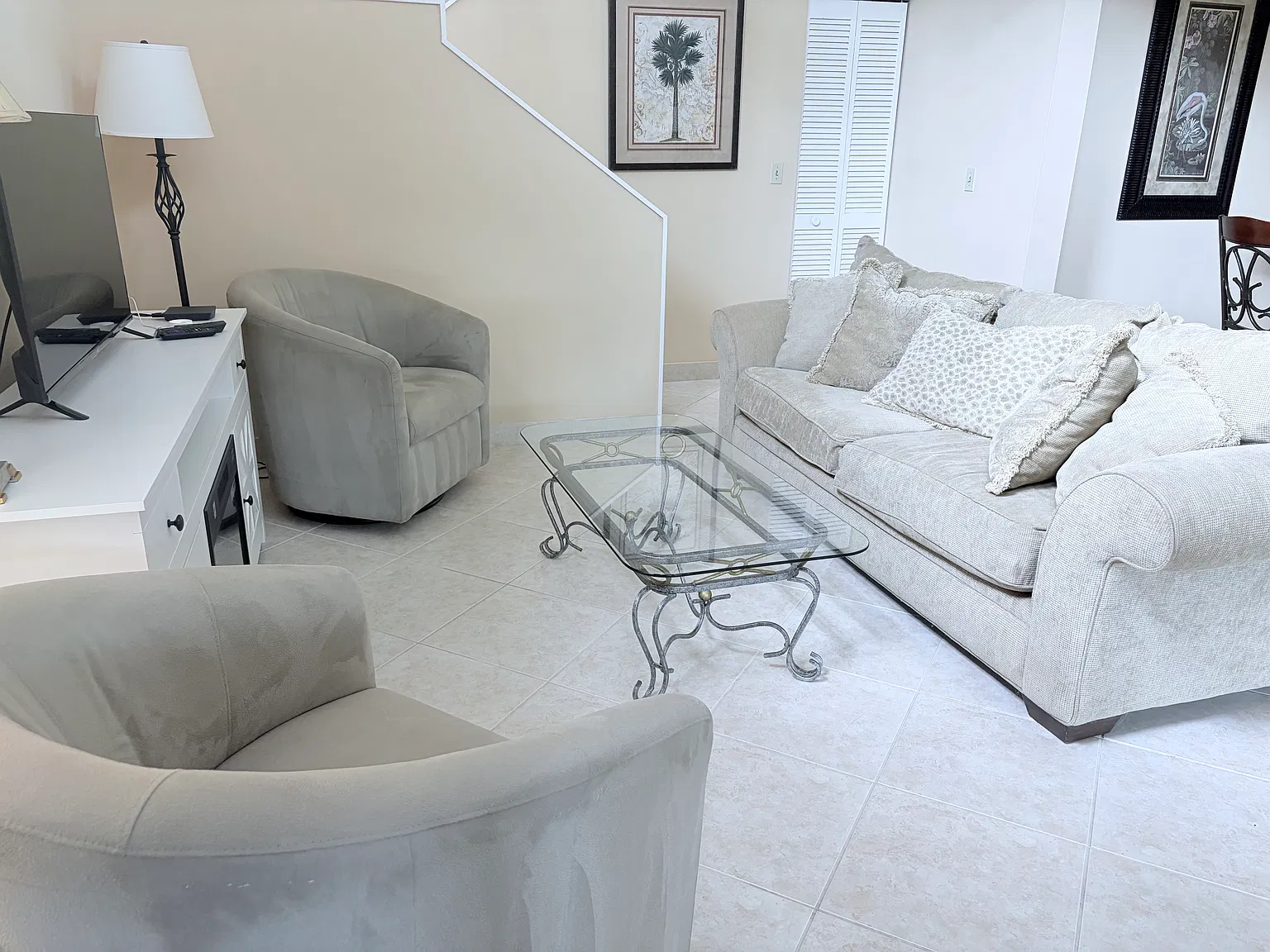 378 Prestwick Cir — Photo 3