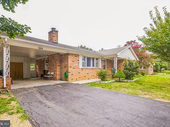 2nd image of 323 Russelcroft Rd