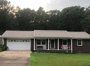 554 Rocky Rd, Sylacauga, AL 35151