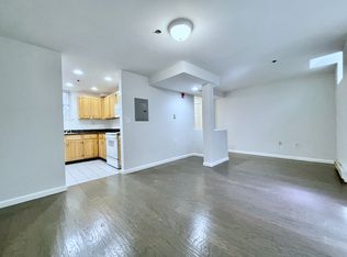 19 Queensberry St APT B, Boston, MA 02215