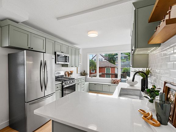 5th image of 4116 Elliot Ave