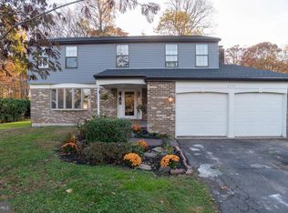 1151 Newport Mews Dr, Bensalem, PA 19020