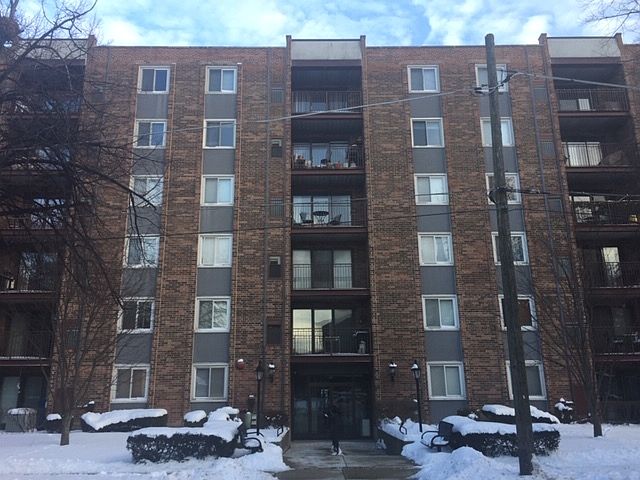 1st image of 825 Pearson St APT 5C