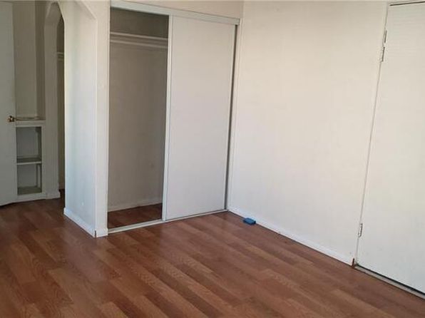314 W 5th St #4