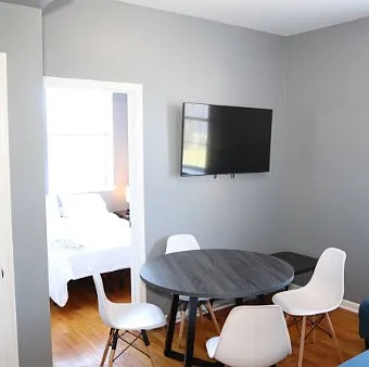 255 Franklin Ave — Photo 1
