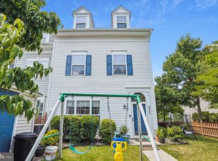 8620 Sycamore Glen Ln, Odenton, MD 21113