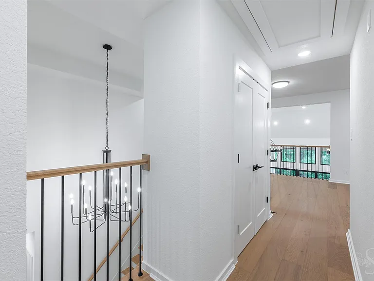 4318 Driftrose Dr — Photo 39