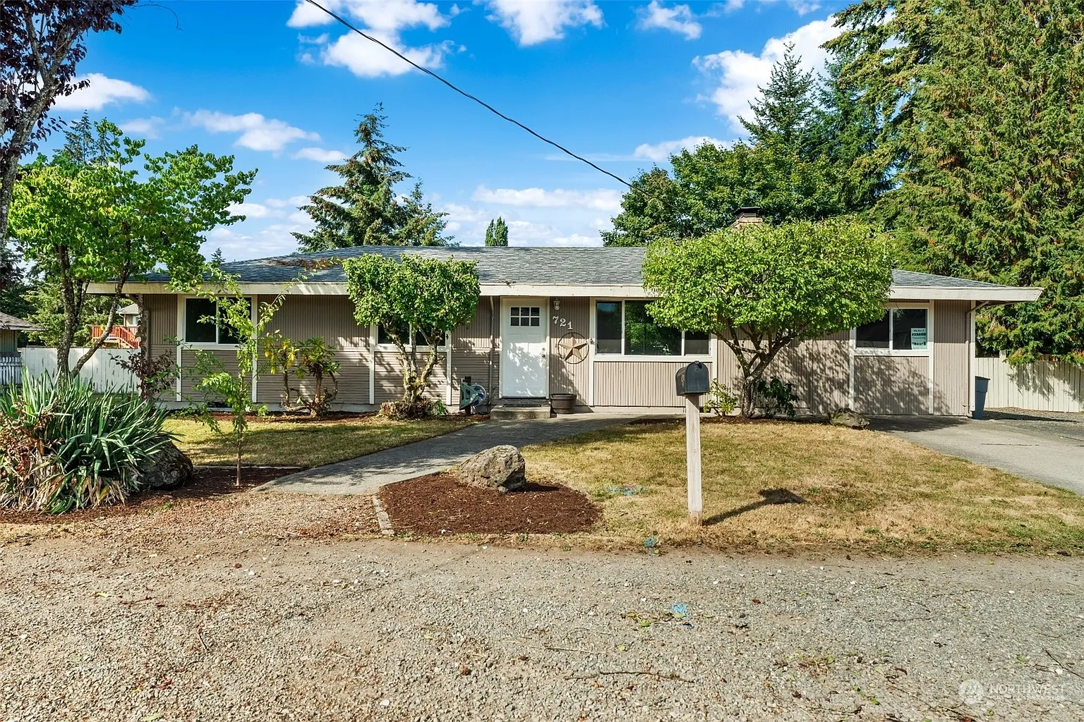 721 141st Street E photo 1