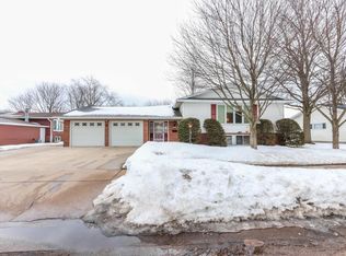 1321 12th St S, Wisconsin Rapids, WI 54494