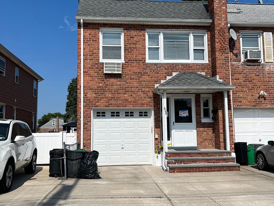1st image of 2-608 Lakeville Rd #2