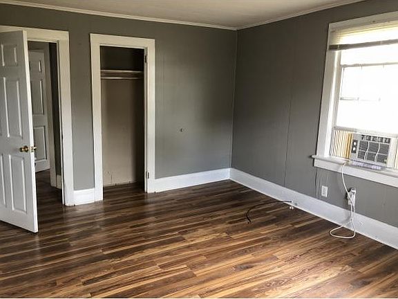 4th image of 205 S Beaumont Ave