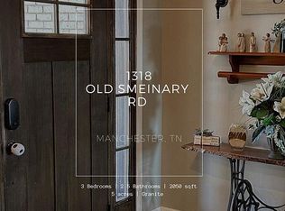 1318 Old Seminary Rd, Manchester, TN 37355