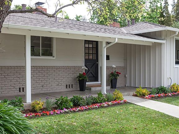 3rd image of 10 Harrison Way