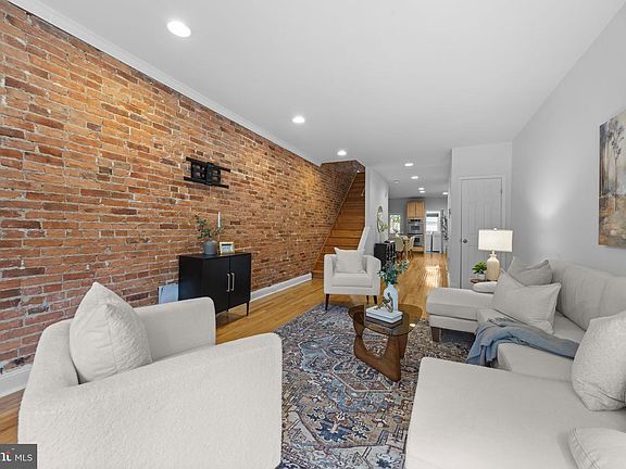 5th image of 609 E Fort Ave