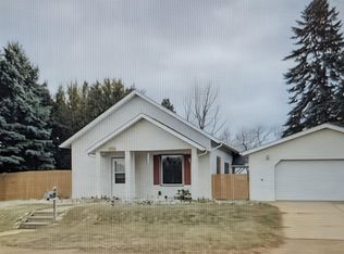 2813 E 20th St, Sioux Falls, SD 57103