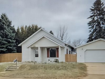 2813 E 20th St, Sioux Falls, SD, 57103