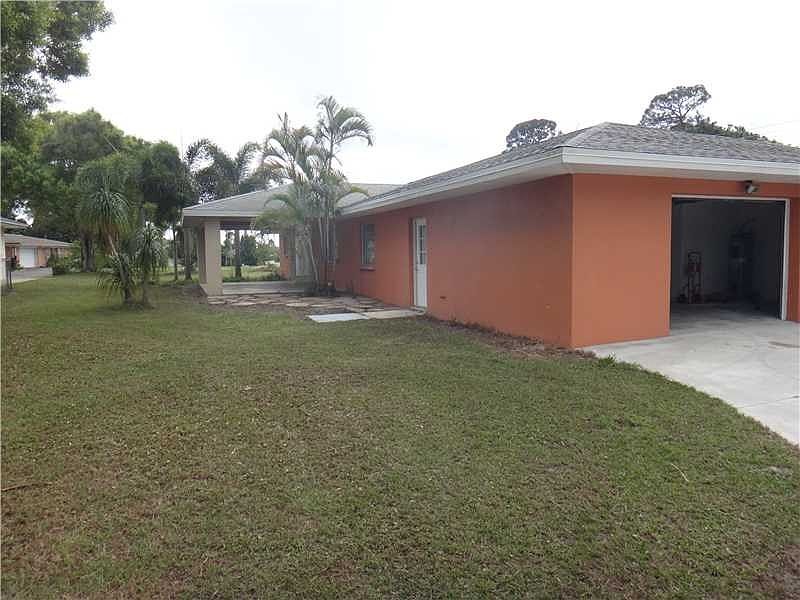 1st image of 601 Coconut Ave N