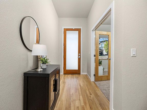 5th image of 1836 Lakespur Ln