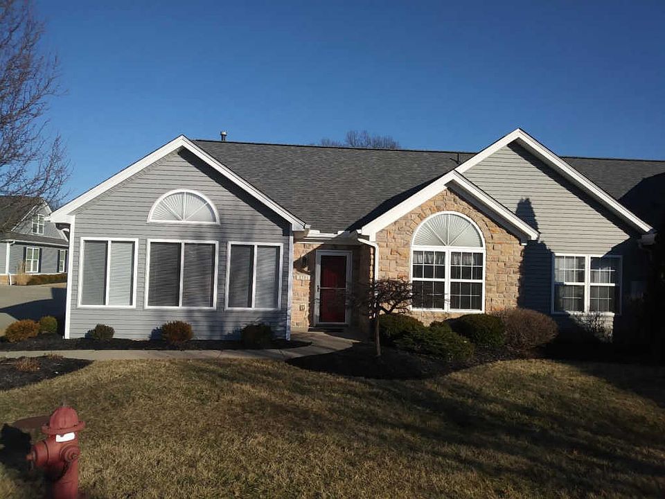 1st image of 1301 St Andrews Cir