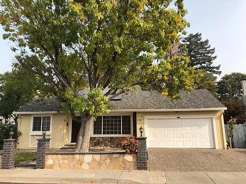 3727 Gettysburg Ct N Photo 1