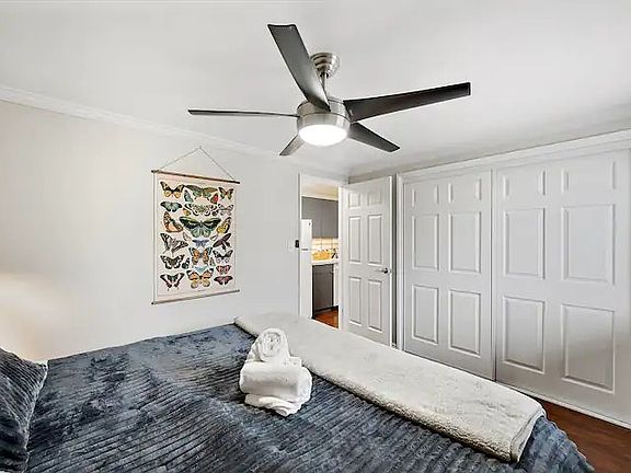 5th image of 3470 S Marion St APT 201