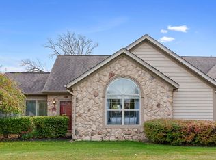 2636 Landings Way, Grove City, OH 43123