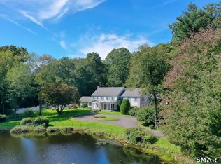34 Sherwood Lane, New Canaan, CT 06840
