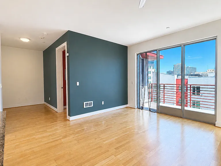 1020 Jackson St #606 — Photo 8