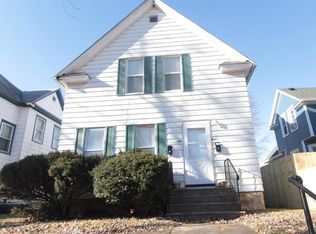 924 14 1/2 St, Rock Island, IL