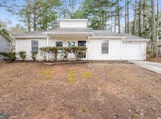 2906 Old South Dr, Jonesboro, GA 30236