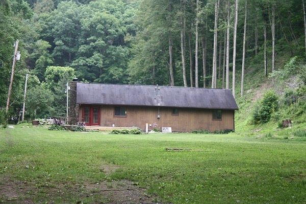 2nd image of 95 Paxton Rd