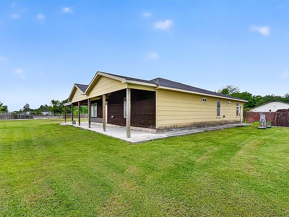 2nd image of 6014 Linda Dr