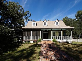 120 Mary St, Mount Pleasant, SC 29464