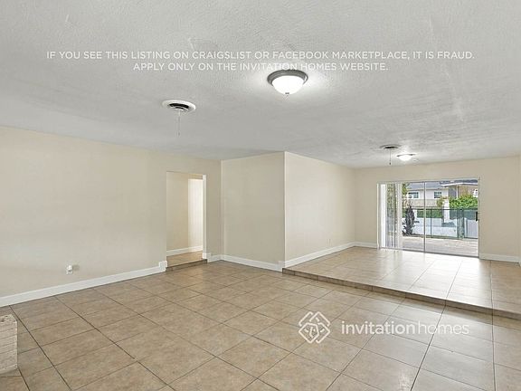 3rd image of 3720 W Park Rd