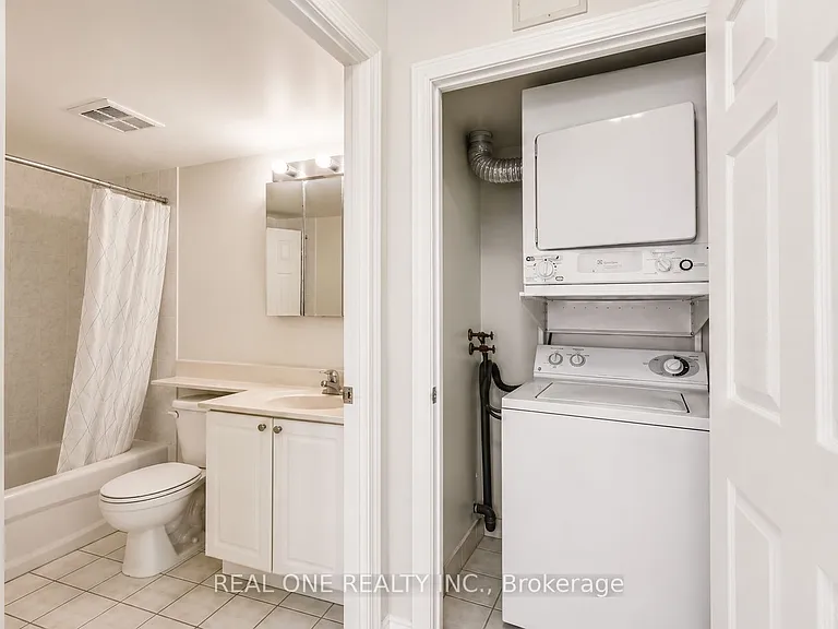 26 Olive Ave #1902 — Photo 10