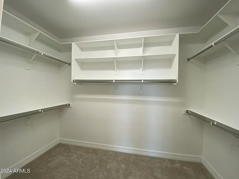 8826 W Medlock Dr — Photo 15
