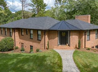 509 21st Ave NE, Hickory, NC 28601