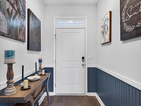 3rd image of 483 St Kitts Way