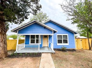 600 SE 3rd St, Knox City, TX 79529