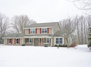 N62W37863 Wadebridge Rd, Oconomowoc, WI 53066