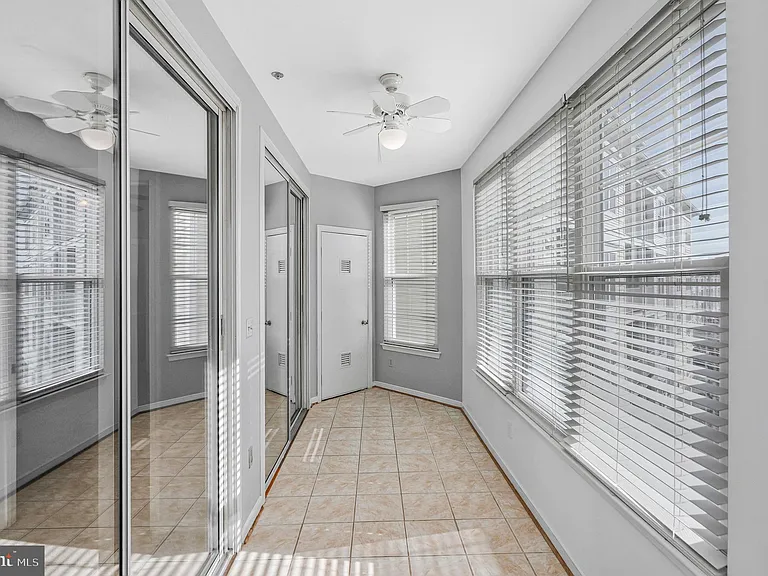 1625 International Dr #321 — Photo 19