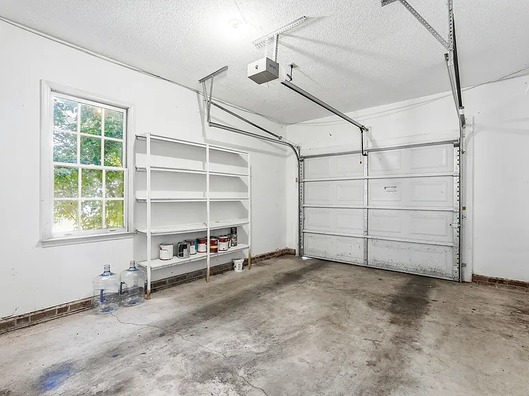 One Car Garage